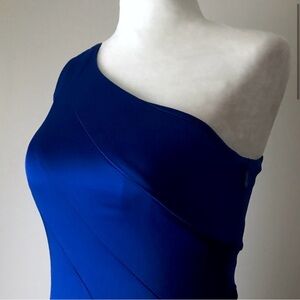 Calvin Klein - One shoulder dress